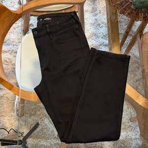 Old Navy Women's Black Straight Leg Jeans